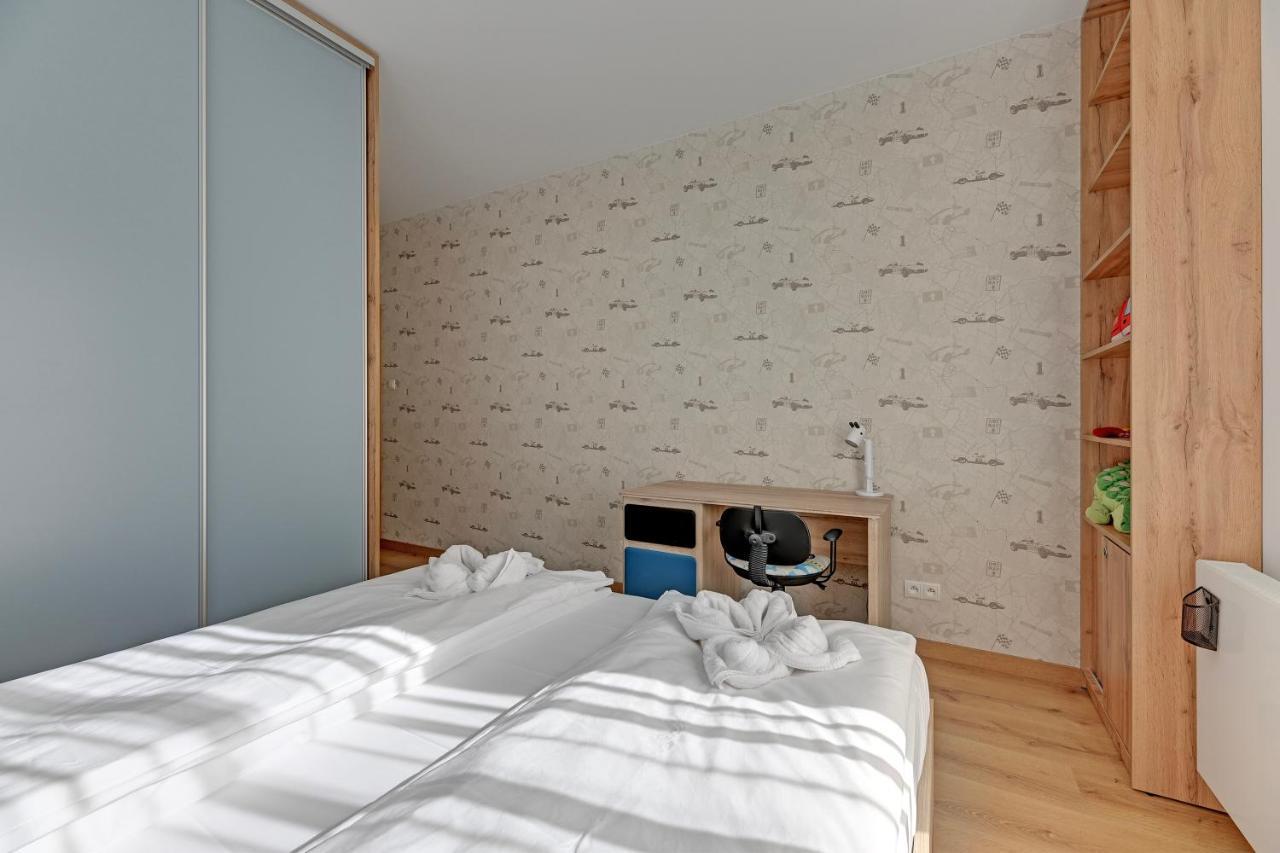 Comfort Apartments Nadmorski Dwor Danzica Esterno foto